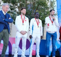 Franck Raynal, Maire de Pessac, avec Alessandro Bartolomucci, Khalifa Youme et Laurent Chardard. - Agrandir l'image, .JPEG 110,7 Ko (fenêtre modale)